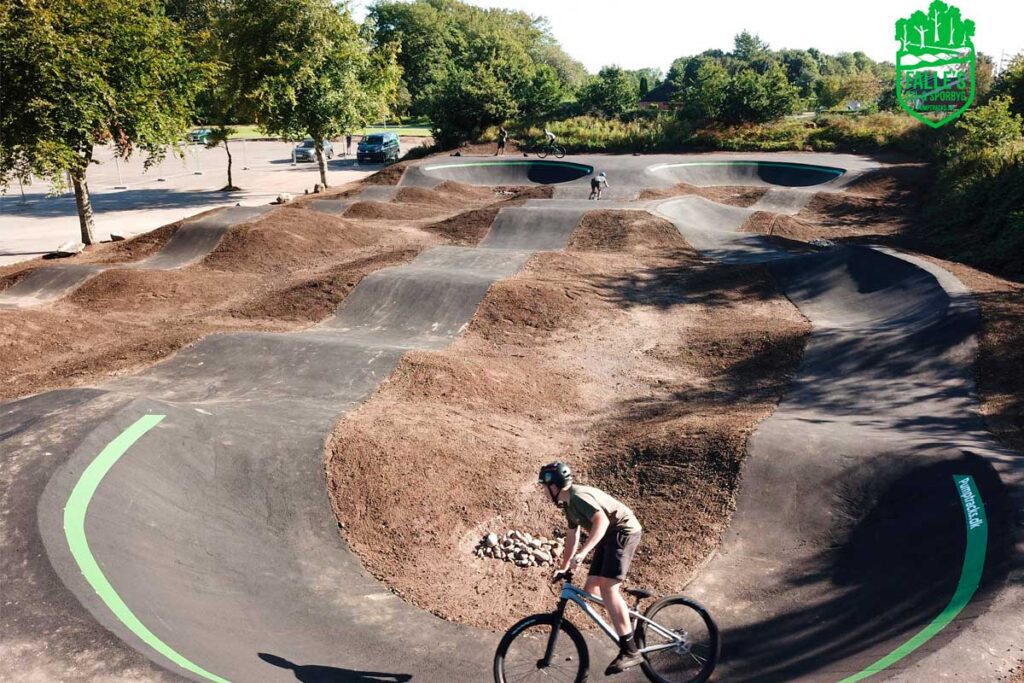 Colas har udlagt asfalt på pumptrackbane i Viborg